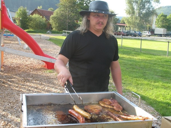 2010 wetteinsatz grillen 20110325