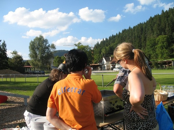 2010 wetteinsatz grillen 20110325