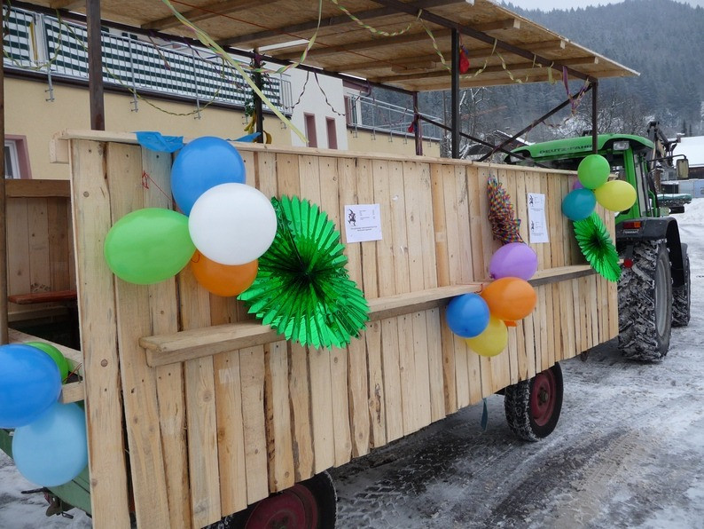 2010 wurstverkauf egesheim 20110325