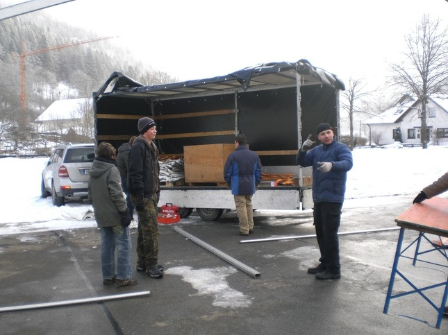 2010 zeltaufbau jubilaeum egesheim 20110325