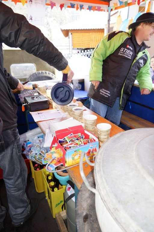 2012 wurstwagen  hexennacht 20130127